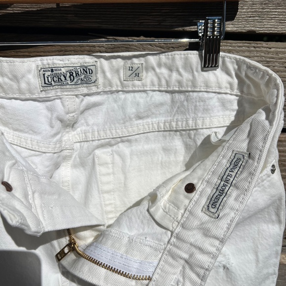 Lucky ripped Jean in white denim: Size 12 W31 L26 - Picture 6 of 7